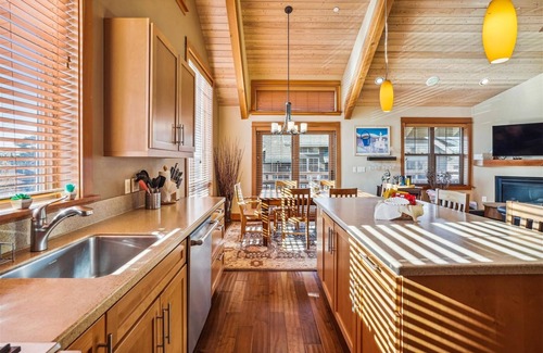 Tolovana Park Casa | The Lodges C-2 - Beachcomber Vacation Homes