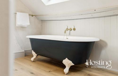Henley Apartamento | The Loft - 1 Bed Luxury Apartment with Bathtub