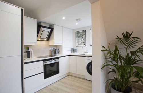 Canterbury Apartamento | The Loft es un fabuloso apartamento de 1 cama, a un paseo del centro de la ciudad con estacionamiento.