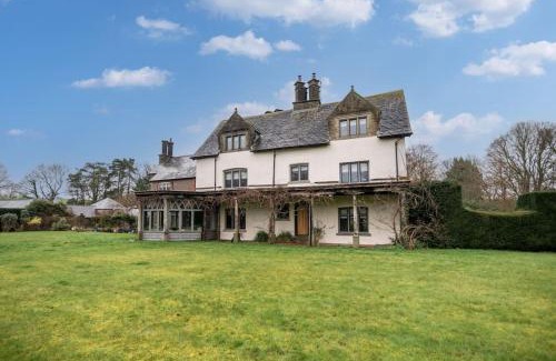 Llanvair Kilgeddin Apartamento | The Loft at Goytre Hall