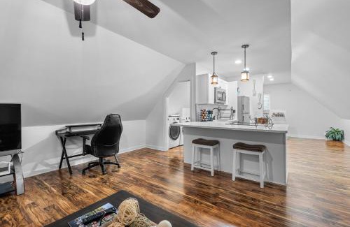 Elkhorn Casa | The Loft at Skyline