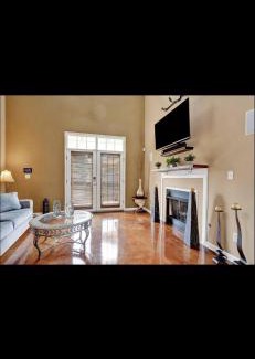Pinch District Casa | The Loft Downtown