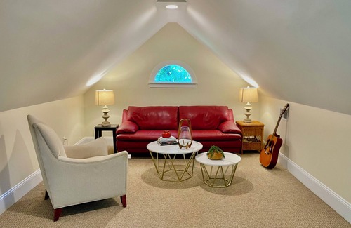 Mount Mourne Apartamento | The Loft is a large beautiful apartment.2 miles from Davidson/4 from Mooresville