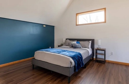 Buffalo City Casa | The Loft near the River!