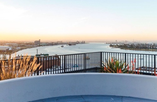 Newcastle Apartamento | The Loft - Newcastle CBD Apartment