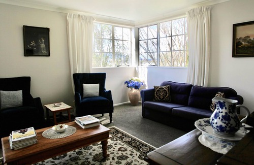 Taupo Cama Y Desayuno | The Loft