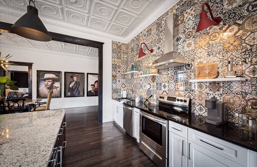 Fort Payne Apartamento | The Lofts on Gault: Haralson, Eclectic style in historic downtown Fort Payne