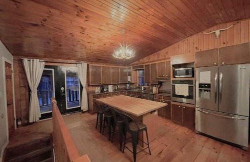 North Algona Wilberforce Chalet De Esquí | The Log Haus An Countryside Escape