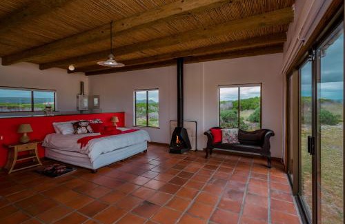 Pearly Beach Casa | The Log House