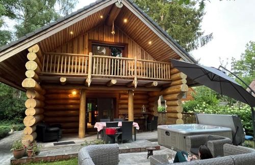 Ursel Chalet De Esquí | the loghouse
