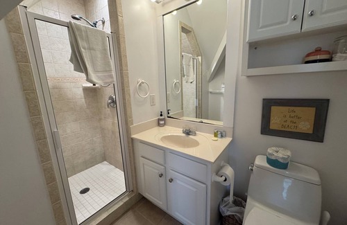 Cape Fear Station Casa | The Long Time - pet friendly in Cape Fear Station with both clubs!