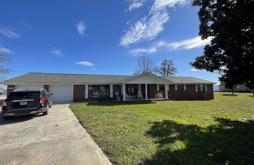 Trenton Casa | The Longview Deluxe