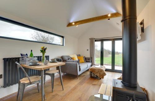 Stone in Oxney Casa | The Lookers Legacy