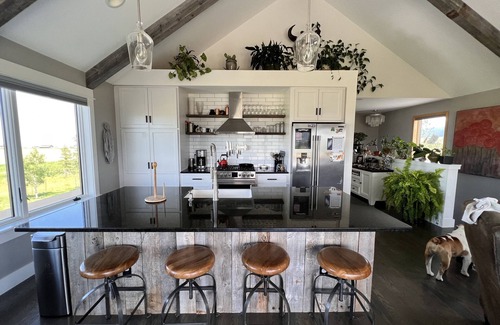 Bozeman Apartamento | The Lookout. 43acres overlooking 7 different mountain ranges