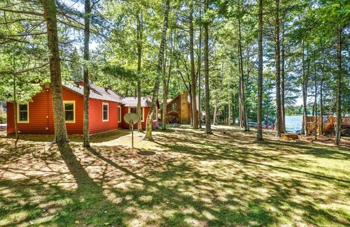Eagle River Casa | The Loons Nest & The Nut House