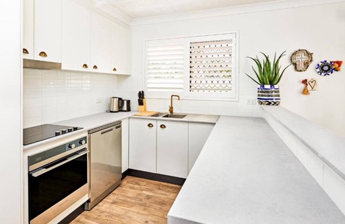 Byron Bay Hotel | The Lord Byron