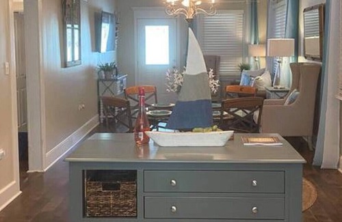 New Iberia Casa | The Lost Ruby, a gem of a bungalow in New Iberia, Louisiana