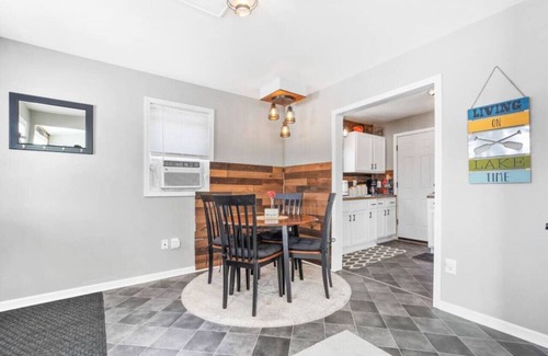 Lexington Casa | The Love Shack! Hot Tub, Great Couples Get Away!
