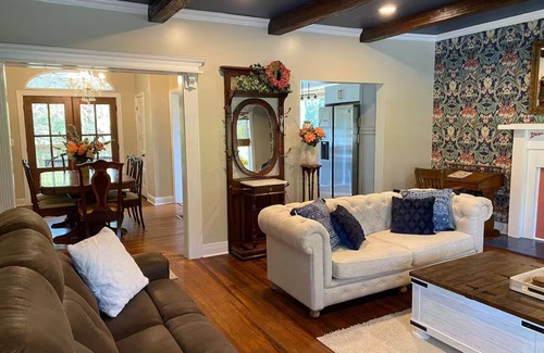 Haleyville Casa | The Lovern House