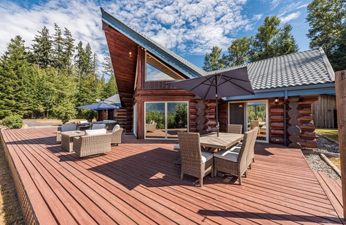 Port Angeles Cabina | The Lower Elwha Rivers Edge w/ serene mountain views!