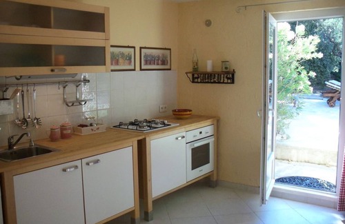 Lagnes Casa | The luberon: opposite the swimming pool