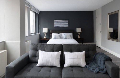 Gateway District Condominio | The Luckman Condos By Barsala