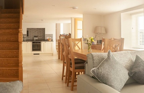 Portloe Hotel | The Lugger Hotel