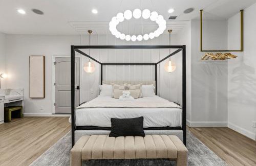 Magnolia Casa | The LUX at West Event & Stay, Pool, Golf & Pickle