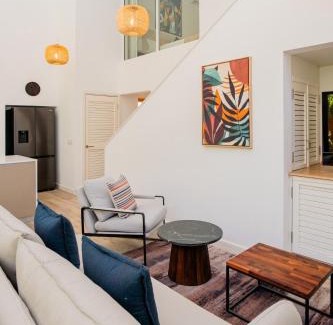 Pointe aux Canonniers Apartamento | The Luxe Retreat - Chic & Comfy