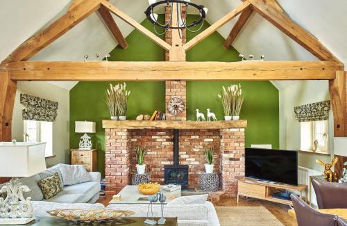 Ashbourne Casa | The Luxury Barn