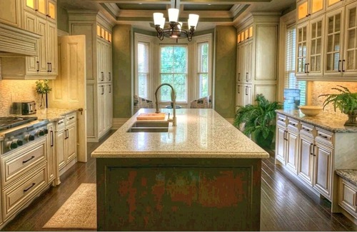 Brampton Casa | the Luxury Liard House, Historic 4bed country home