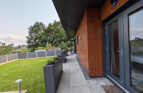 Honley Apartamento | The Luxury Shed