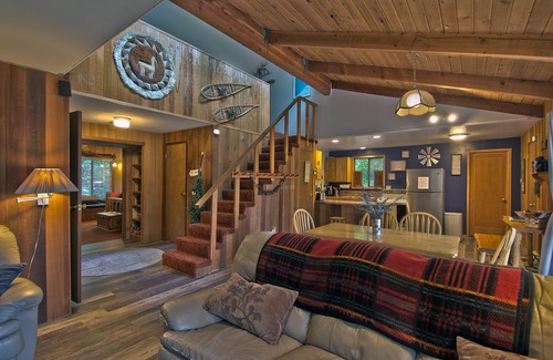 Packwood Casa | The Lyons Den en Upper Timberline Village