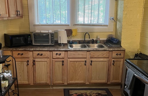 Jackson Casa | The Lyons Den - Great work place with high speed internet near downtown.