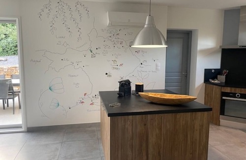 Saint-Marcel-de-Careiret Casa | Mapokia villa con aire acondicionado y piscina privada climatizada cerca de Uzès.