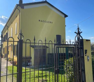 Suzzara Casa | The Maccagno Heart of Emilia