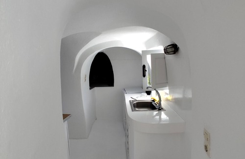 Karterados Hotel | The Magic Luxury Cave Suites