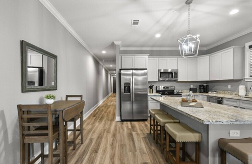 Long Beach Apartamento | The Magnolia Downtown 2/2 Sleeps 6 Town Green View