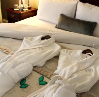Downtown Victoria Hotel | The Magnolia Hotel & Spa