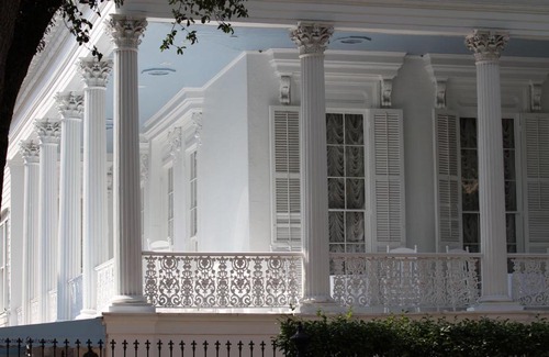 Lower Garden District Hotel | The Magnolia Mansion