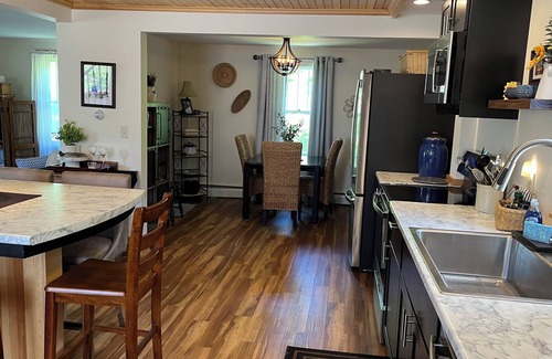 Blue Hill Casa | The Maine Idea - Close to the village, 4 bedroom, 2 bath, A/C, 45 min to Acadia