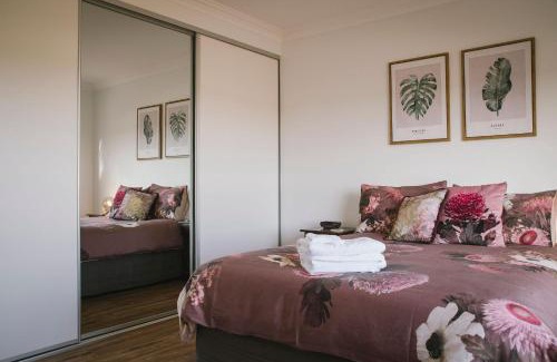 Corrigin Casa | The Mains Guest House 2 Bedroom Farm Stay