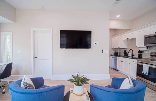 Marietta Apartamento | The Maison at Marietta Square - NO CLEANING FEES!