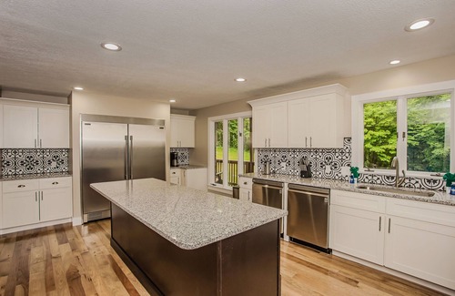 Sevierville Chalet De Esquí | The Majestic - This gorgeous home is 9 bedroom 9½ bath decorated with luxury in mind.