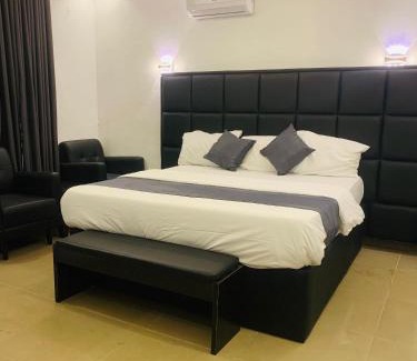 Benin City Hotel | The Majj Hotel Benin City