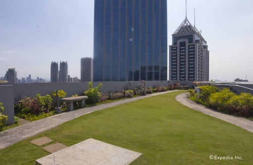 Ortigas Center Apartamento | The Malayan Plaza