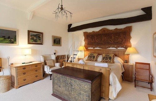 Burford Cabaña | THE MALT HOUSE, admite mascotas, con piscina en Burford, Ref 988771