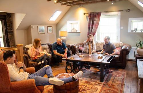Nethy Bridge Casa | The Maltings - lodge with hot tub