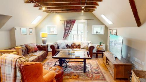 Nethy Bridge Casa | The Maltings - lodge with hot tub