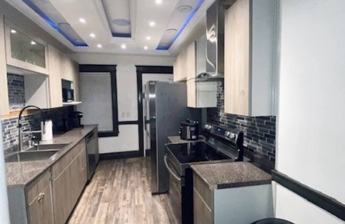Rochester Apartamento | The Man Cave Oasis